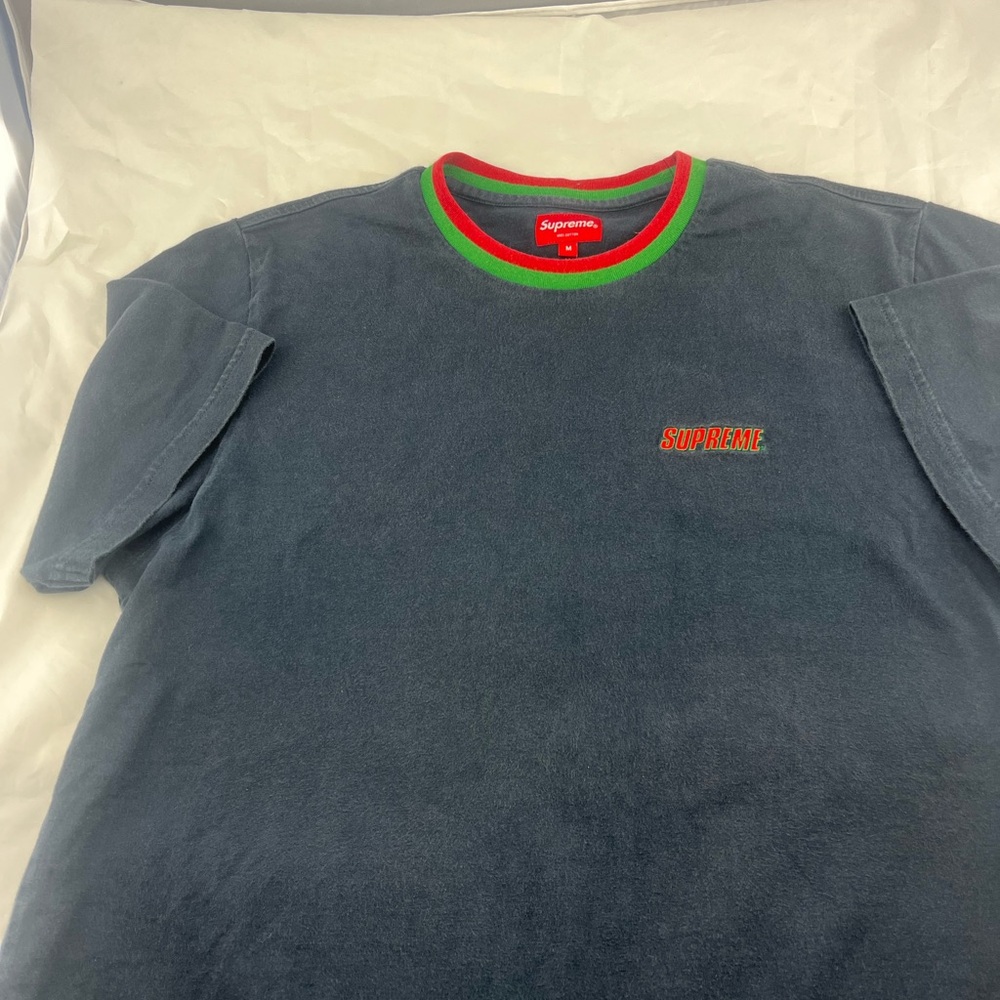Navy Supreme T Shirt Meduim